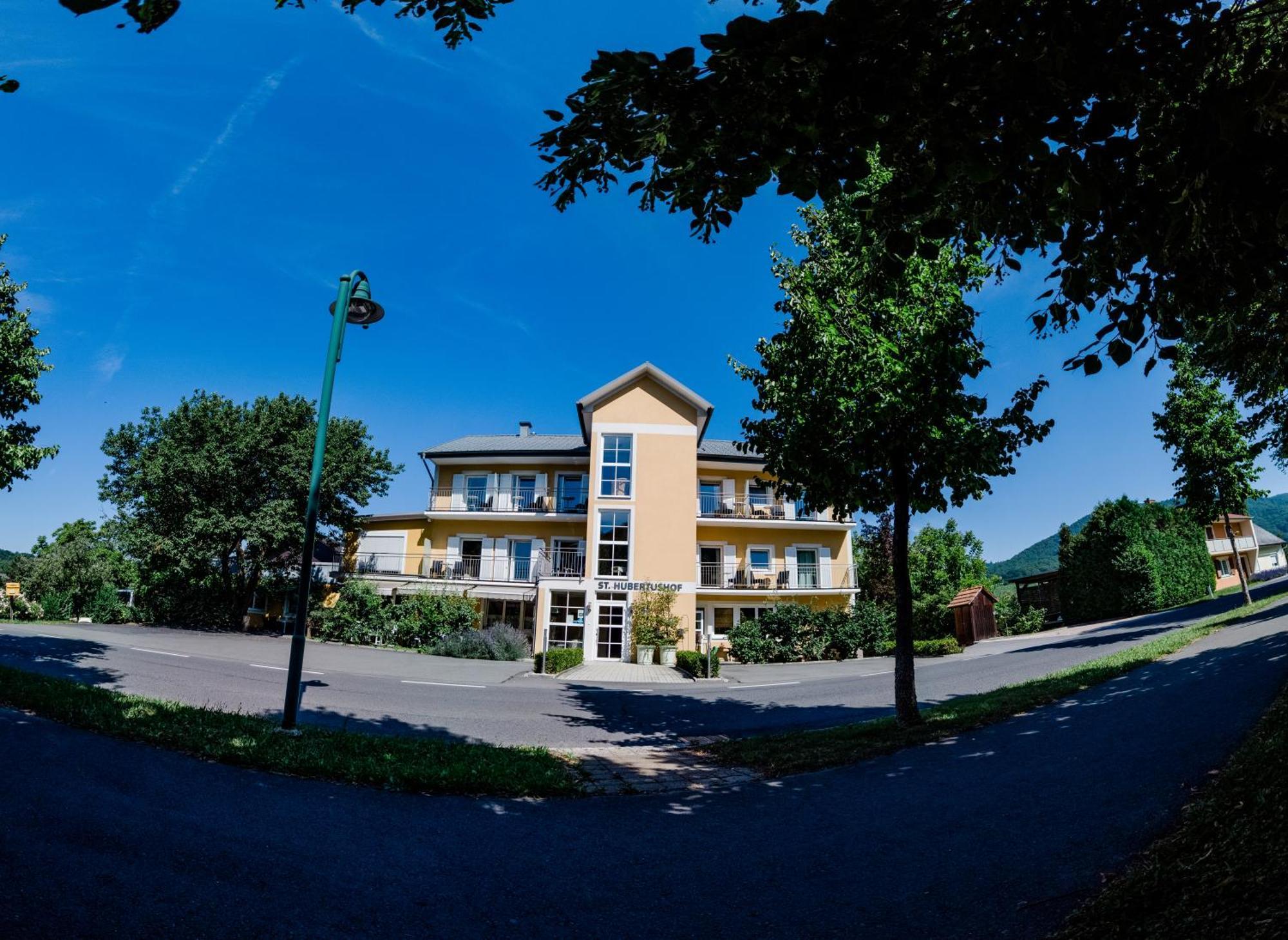 Hotel St. Hubertushof Bad Gleichenberg Exterior foto